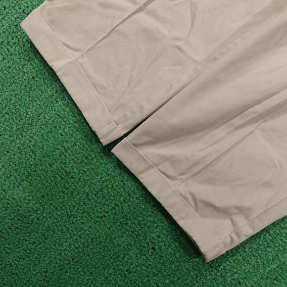 G.H. Bass & Co. Pants Mens 42x30 Khaki Classic Fit Pleated Casual 100% Cotton - Picture 3 of 7